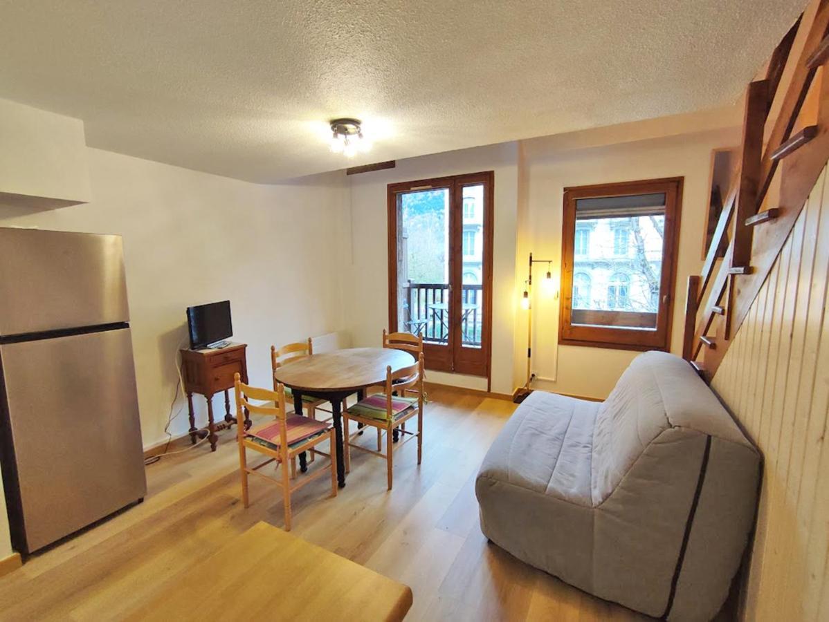 Reves De Montagne, T2 Bis, Luchon, Wifi, Parking Gratuit, 4 Personnes Bagneres-de-Luchon Exterior foto